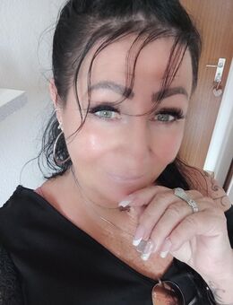 Empathisch, humorvoll , ehrlich ,für Unternehmungen und vllt. passt es ja , auch für die Liebe 💓 - Eutin