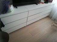 2 IKEA Regalschränke Besta mit Rollschubladen; Gesamtpeis Euro 60,- - Köln