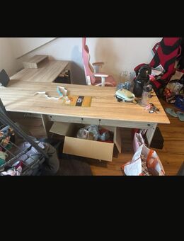 Großer Schreibtisch Büro / sonstiges - Altensteig