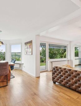 Hier lässt es sich leben: Ihre neue Terrassenwohnung mit eigenem Garten und Fernblick in Wellen - Wellen