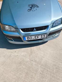 Mitsubishi Space Star (Van) 1,8-Liter-Benziner mit 82 KW-111 PS - Berne
