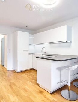 Möblierte 1-Zimmer-Wohnung in München-Sendling-Westpark mit Balkon und Duplex-Tiefgaragenplatz - München