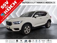 Volvo XC40, Momentum, Jahr 2021 - Berlin