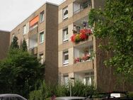 2-Zimmer-Wohnung in Düsseldorf Garath mit Balkon-aktuell in der Sanierung - Düsseldorf