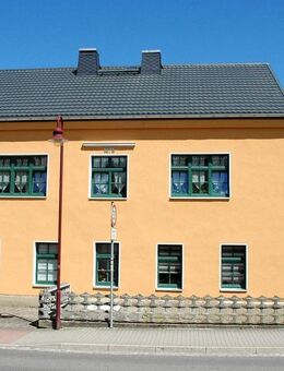 Mehrfamilienhaus mit Nebengelass -zum fairen Preis - Pockau