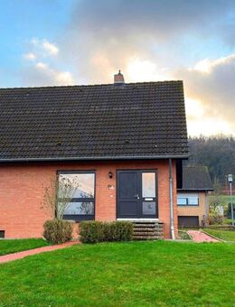 Charmantes EFH in beliebter Wohnlage von Bad Essen-Wehrendorf! OPEN HOUSE am Sa., d. 13. Dez.! - Bad Essen