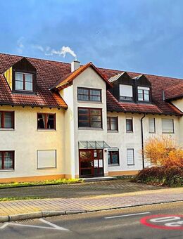 Charmante Dachgeschosswohnung am Grüttpark in Lörrach Brombach - Lörrach