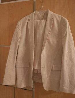Anzug in Creme Farbe Größe 56 Herren, sehr schick - Berlin