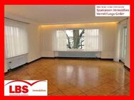 3,5 ZIMMER HERRSCHAFTLICHE WOHNUNG MIT BALKON UND GARAGE IN SULZBACH, 166 m² WFL - Sulzbach-Rosenberg