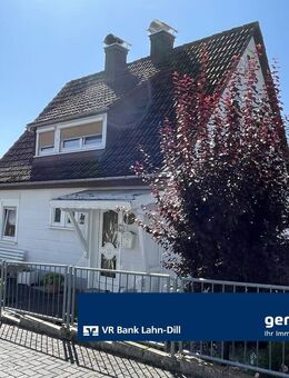 Eibelshausen: Gemütliches Wohnhaus mit eindrucksvollem Fernblick - Eschenburg