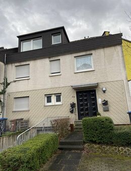 Bergisch Gladbach-Stadtmitte: Teilweise vermietetes Reihenendhaus mit Einlieger und Garage! - Bergisch Gladbach
