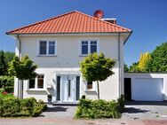 Wir geben Ihren Ansprüchen Raum! Neubau Stadtvilla mit PV-Anlage im küstennahen Schweiburg! - Jade