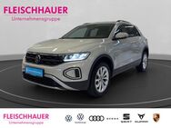 VW T-Roc, 1.5 TSI Life 17 VC, Jahr 2023 - Bonn