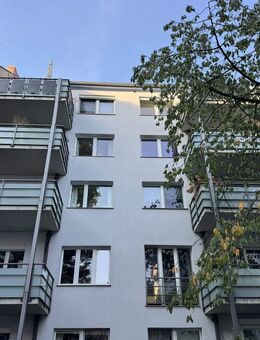 Ihr neues IMMOBILIEN QUARTIER: Lichtdurchflutete 2-Zimmer-Wohnung im Loft-Style mit EBK & Kamin - Hannover