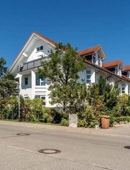 JETZT ABER SCHNELL SEIN: Leuchtende Aussichten: Ihre neue helle Wohnung :) Großzügige 3-Zi.Whg. im 1.OG ** + Tiefgarargenstellplatz - Rottweil