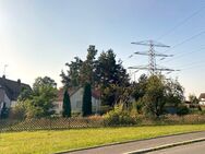 BURGTHANN-EZELSDORF: KLEINES EINFAMILIENHAUS AUF GROSSEM GRUNDSTÜCK MIT GARAGE UND NEBENGEBÄUDE - Burgthann