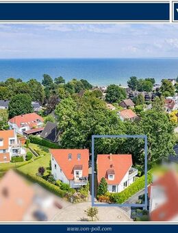 Wohnen wie im eigenen Haus: Maisonettewohnung mit Dachterrasse & Doppelcarport, fußläufig zum Strand - Scharbeutz