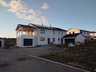 Flexibles Wohnkonzept zum Aus-und Fertigbauen - ZFH mit 3 Garagen, ca. 850m² südl.v.Rain! - Holzheim (Landkreis Donau-Ries)