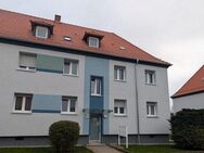 Klein aber fein; teilsanierte Single-Wohnung im DG - Villingen-Schwenningen