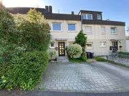 Bergisch Gladbach-Stadtmitte: Reihenmittelhaus mit Einliegerwohnung und Garage! - Bergisch Gladbach