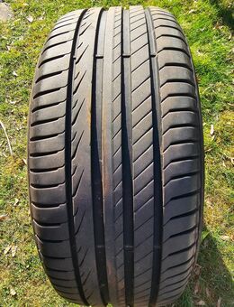 Verkauft werden Sommerreifen von Pirelli sehr guter Zustand - Berlin