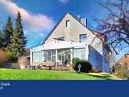 Familienfreundlich Wohnen - Wintergarten, Sonne und großes Grundstück! - Ebsdorfergrund