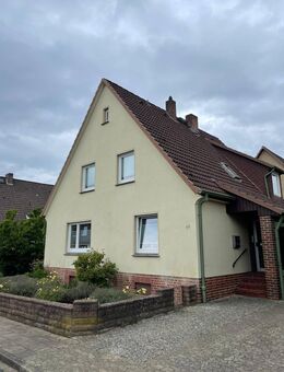 Großzügige Doppelhaushälfte mit Garten - Soltau