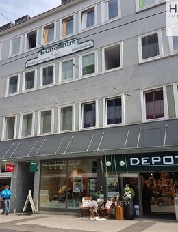 Kassel-Mitte 4 Zimmer Dachgeschoss Wohnung mit Küche - Kassel