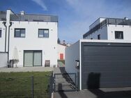 Doppelhaushälfte für höchste Ansprüche mit Garage und Carport - Mallersdorf-Pfaffenberg