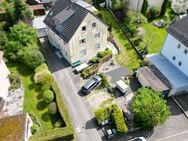 |Zwei Immobilien - ein Paket!| Einfamilienhaus und Haus mit 3 Wohneinheiten auf großem Grundstück - Regensburg