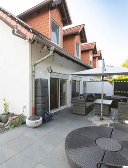 8-Zimmer-Familiendomizil mit Einliegerwohnung - Setzen Sie sich ins gemachte Nest... - Selzen