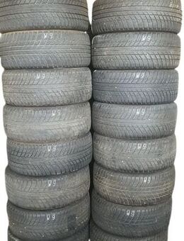 4x Winterreifen BRIDGESTONE BLIZZAK LM OO1 (RSC) 225/40R18 92V (MIL) W9 DOT 3619 - Euskirchen Zentrum