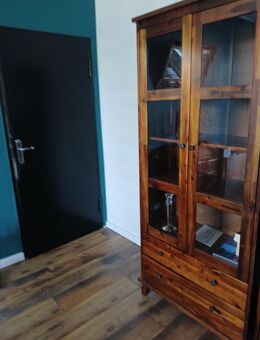 2 Vitrinen aus Massivholz - Berlin Steglitz-Zehlendorf