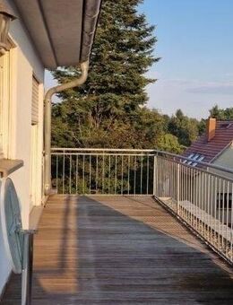 IMMOBERLIN.DE - Angenehme Wohnung mit Terrasse & Pkw-Stellplatz im Berliner Speckgürtel - Dallgow-Döberitz