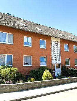 Ruhig gelegene 2,5-Zimmer-Eigentumswohnung mit Garage in Reppenstedt! - Reppenstedt