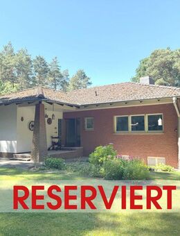 Reserviert! Wohntraum im Grünen - Bungalow mit komfortablem Grundriss - Syke