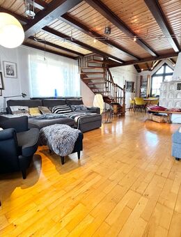 Charmantes Zweifamilienhaus in ruhiger Wohnlage - Homburg