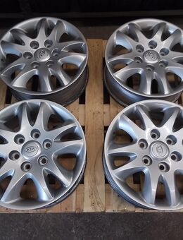 4 Alufelgen Kia Carnival 6,5x17 ;ET 46, 6 Loch ;52910-4D250 3F - Sprendlingen