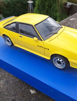 Opel, verschiedene Modellautos in 1:18 Siehe dazu die Fotos - Meckenheim