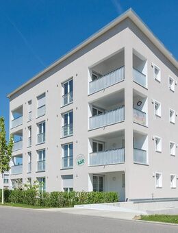 3-Zimmer-Wohnung in Weilheim an der Teck mit Aufzug und Tiefgaragenstellplatz - Weilheim (Teck)