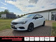 Opel Astra, 1.2 Turbo Design&Tech, Jahr 2021 - Ketzin (Havel)