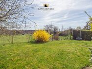 Großzügiges Zweifamilienhaus mit Garten, Garage und Weitblick ins Grüne - Aichwald