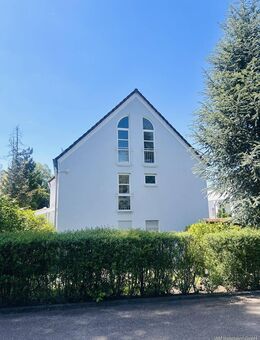 Charmante Erdgeschosswohnung mit Wintergarten und Privatgarten in Frankfurt Sachsenhausen - Frankfurt (Main)