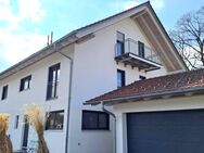 Großzügige Doppelhaushälfte mit überzeugenden Details - Unterhaching