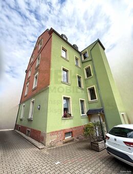 *Gepflegtes Mehrfamilienhaus* - Hohenstein-Ernstthal