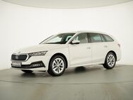 Skoda Octavia, 2.0 TSI COMBI STYLE ELEKTR SITZE, Jahr 2023 - Erfurt