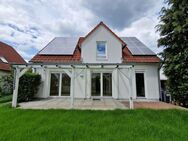 Einfamilienhaus mit 5 Zimmern, Terrasse, Garten und Garage in Nürnberg (Kornburg) - Nürnberg