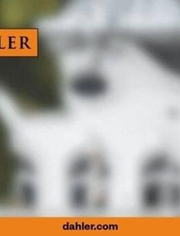 Traumhafte Villa mit Einliegerwohnung und Schwimmbad bei Hamburg - Hoisdorf