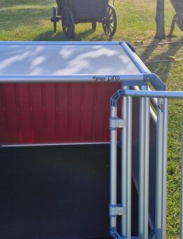 gut erhaltene Hundbox zu verkaufen - Leipzig