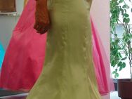 Langes Kleid Lindgrün - Bad Homburg (Höhe)